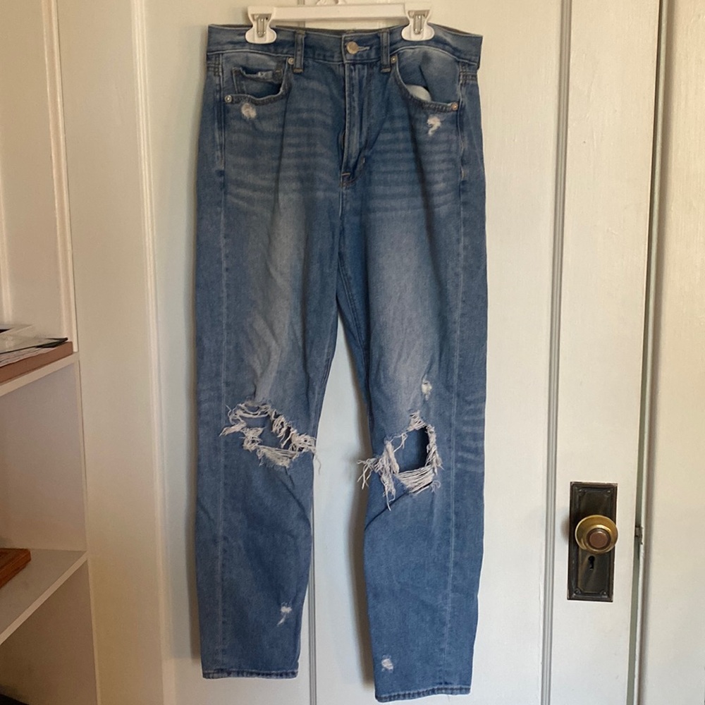 American Eagle Mom-Jeans. Size 6